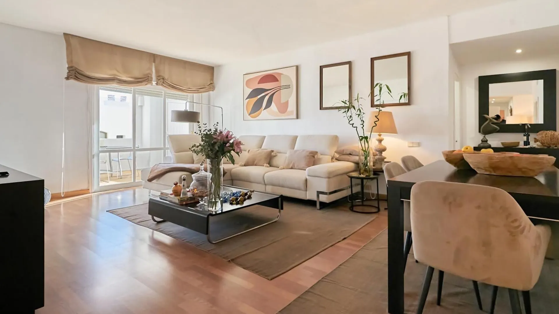 Luxury 3 Bed Flat - Beachfront In Puerto Banus location